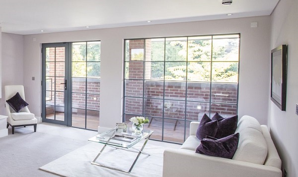 Make the most of the growing market for Crittall®-style steel-look windows with Heritage 47 windows from Everglade