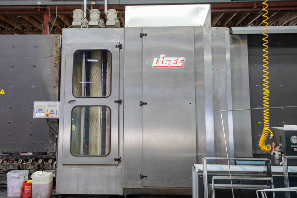Horizontal washing and drying system © LiSEC