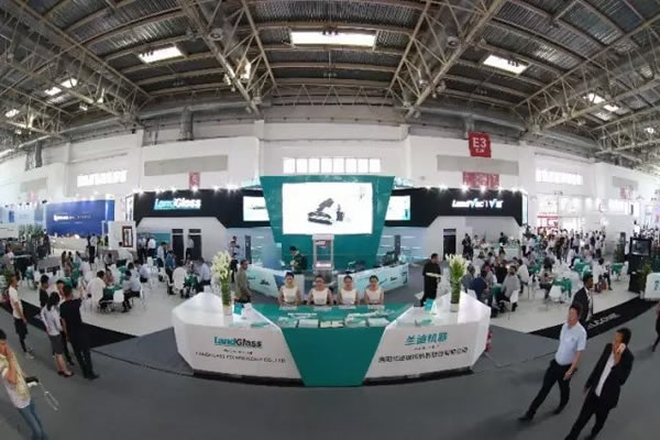 LandGlass at China Glass 2017