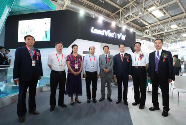 LandGlass at China Glass 2017