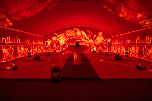 World’s First Immersive Performance Staged Inside a Float Glass Furnace
