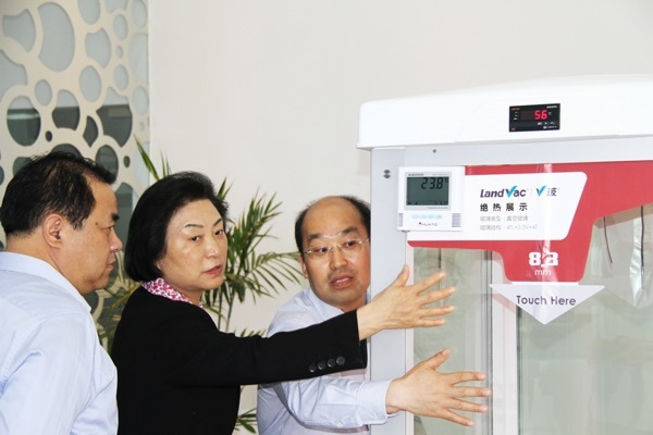 Member of CPPCC Standing Committee Jing Liang Visited LandGlass