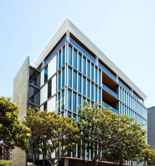 345 4th Street in San Francisco, Calif., features Solarban® 72 Starphire® glass by Vitro Architectural Glass.