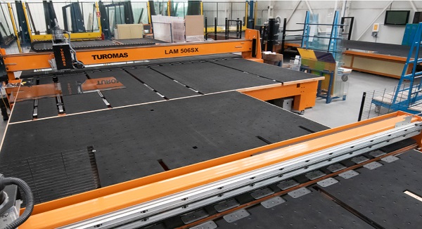 New laminated glass cutting line LAM 506SX