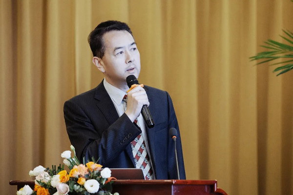 Mr. Wei Jiang, General manager of NorthGlass Light microcrystalline stone
