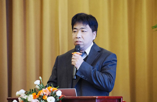 Mr. Jiansen Li, general manager of NorthGlass Triturbo-fan Company