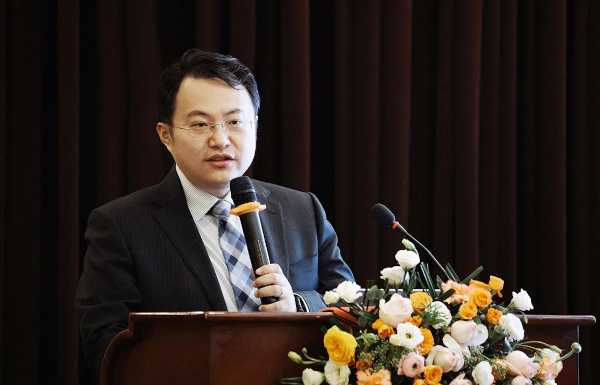 Vice Chairman and President of NorthGlass Mr. Li Gao, general manager of Tempering Furnace BU and Automation BU