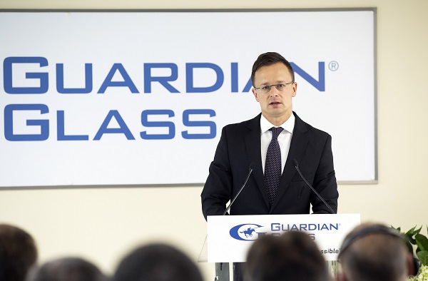 Péter Szijjártó, Minister of Foreign Affairs and Trade of Hungary. | Photo Guardian Glass, LLC