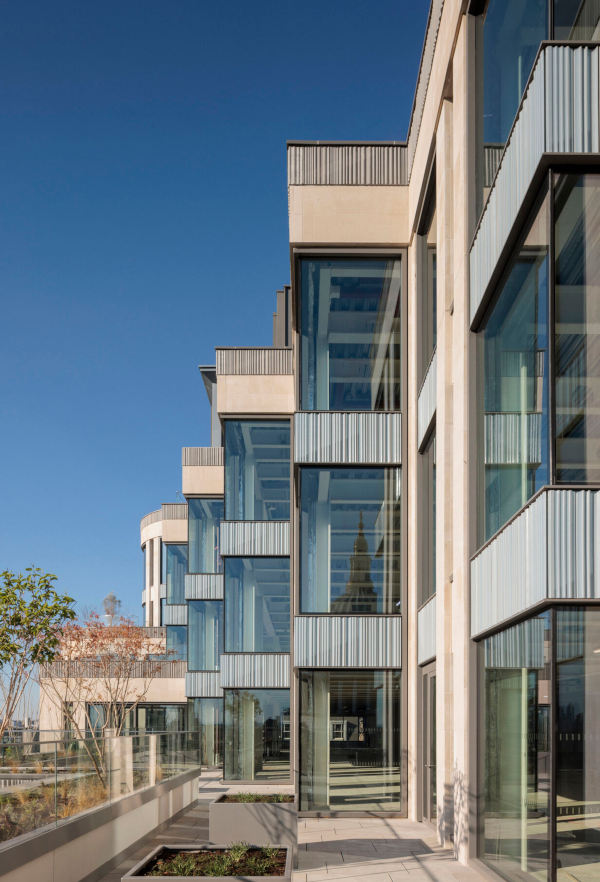 Panorama St. Paul’s London | High-Performance Architectural Glass by Tvitec