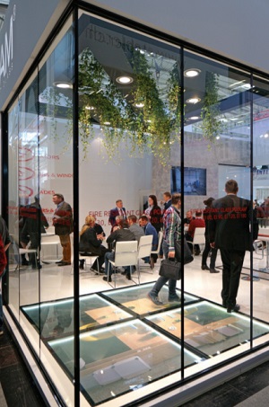 Fireproof glazings in ceilings and stairs were the solution that the visitors of the BAU 2019 exhibition: architects and designers from all over the world enquired about most frequently.