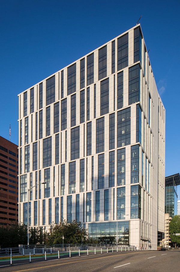 Portland Courthouse Delivers Crisp Views and Unrivaled Transparency with Solarban® 72 Starphire® Glass