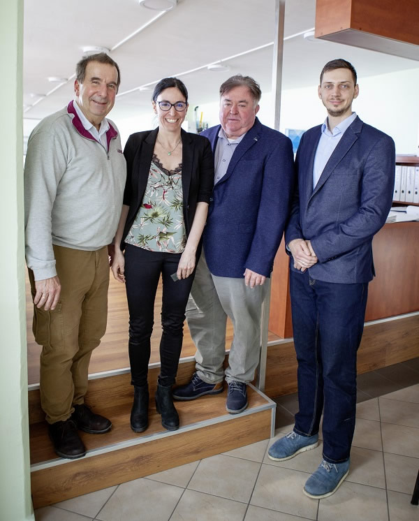 Rákosy Glass – innovative and decorative products for the construction glass industry
