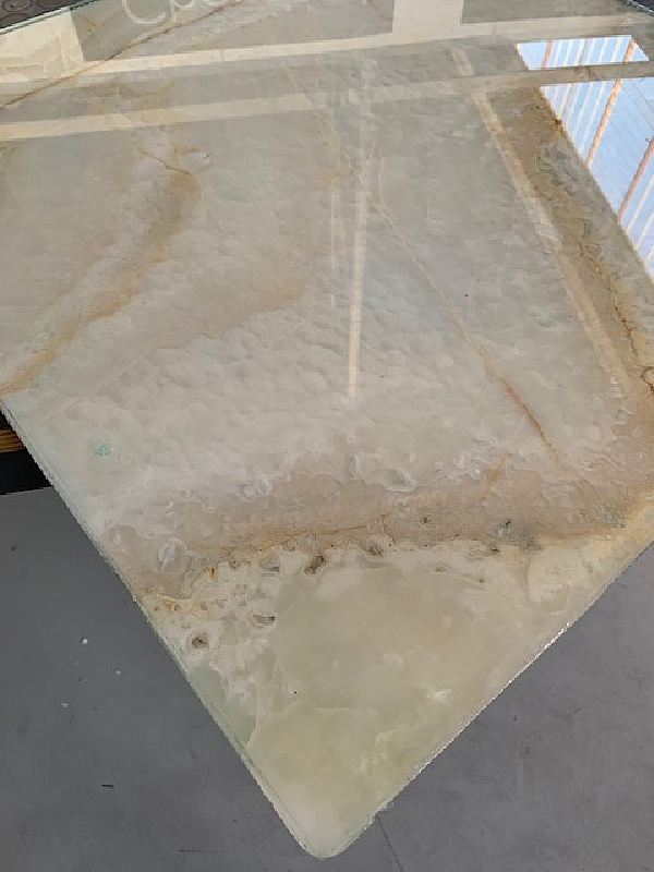 RCN SOLUTIONS: glass and marble, not an accidental experience