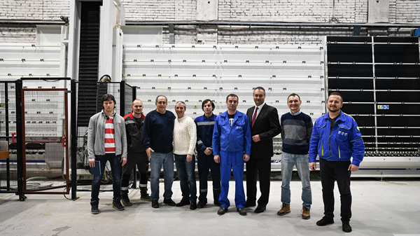RGC Team in Mineralnaya plant (St. Petersburg) with one of the vertical processing line by Forel