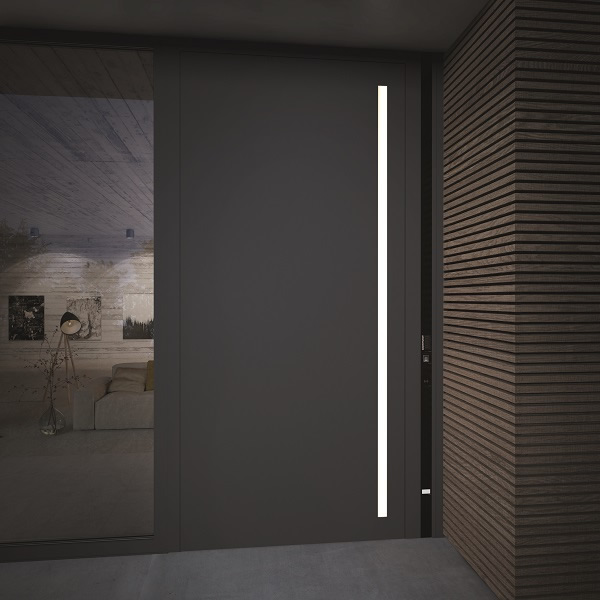 Schüco ADS 90.SI SimplySmart Design Edition stands for sophisticated aesthetics in residential construction. The new aluminium entrance door is characterised by an illuminated flush pull grip integrated in the profile and an aluminium door infill that is leaf-enclosing on both sides.