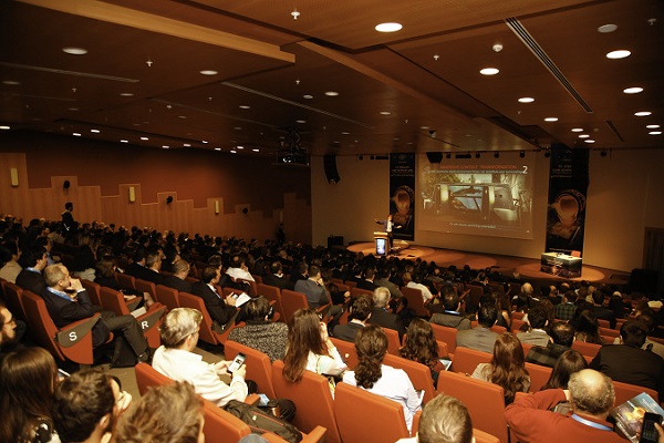 “The Future of Glass” discussed at the Şişecam Glass Symposium