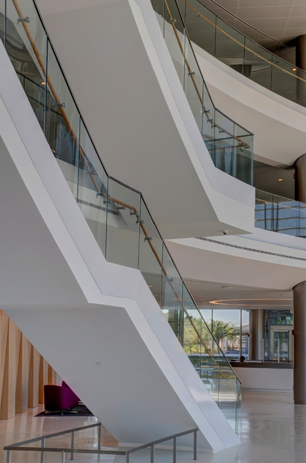 Located in the 18,000-sq-ft “Cube,” more than 1,400 linear feet of Track Rail, custom SST Cane Rail and floor mounted handrails line the lobby.