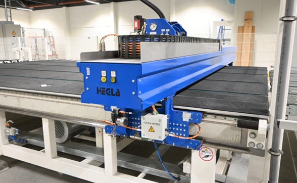 Eyrise B.V. Liquid Crystal Glass Auction