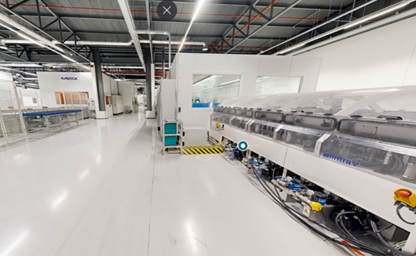 Eyrise B.V. Liquid Crystal Glass Auction