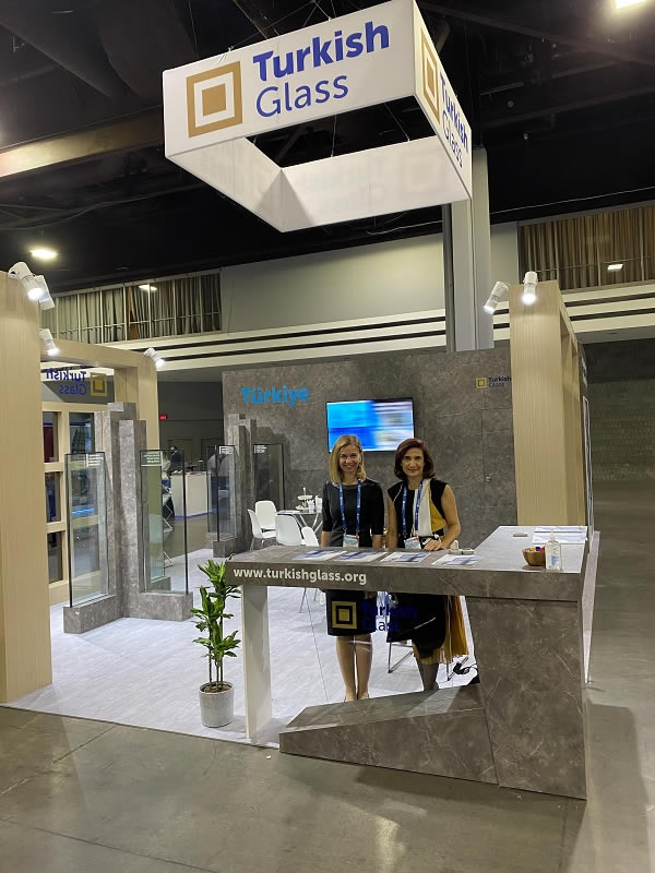TurkishGlass participated in the GlassBuild America 2021 with high quality and a wide product range