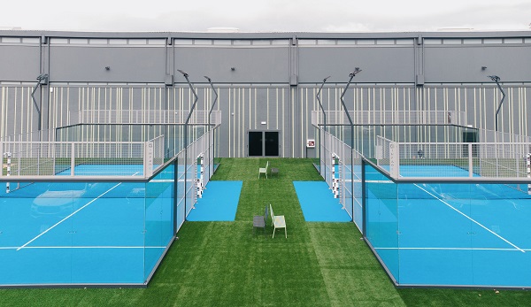 Tvitec tempered glass for padel courts