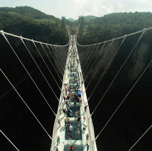 Photo: © Zhangjiajie Grand Canyon Tourism Management Co., Ltd.