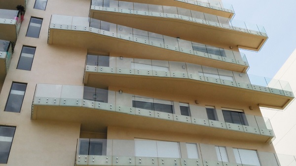 Comenza’s Modular Glass Railings at Ryad Al Andalous in Rabat, Morocco