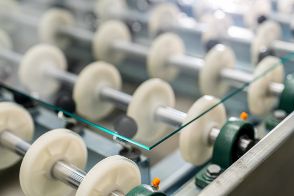 first-lisec-laminating-glass-line-in-bulgaria-installed-at-baros-vision