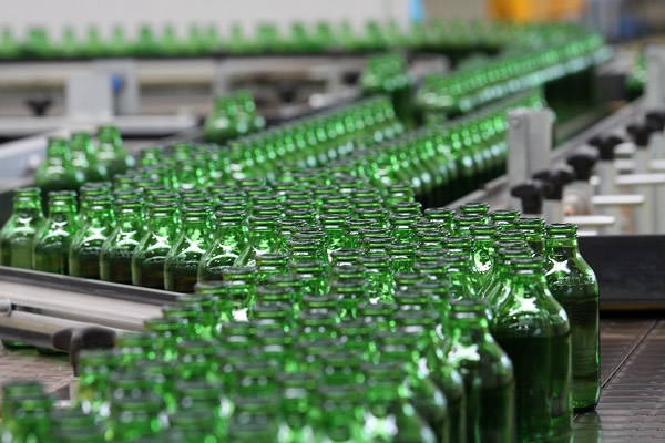 Şişecam Invests in Glass Packaging in Hungary