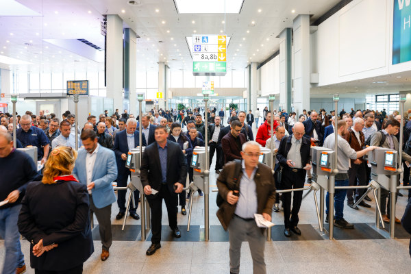 glasstec Photo: Messe Düsseldorf / ctillmann