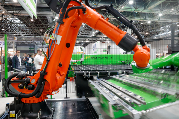 glasstec 2026: world-leading trade fair highlights strength of the international glass industry