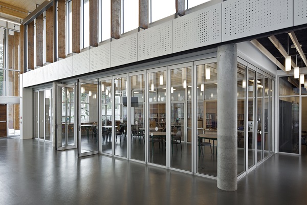 HSW Systems 04: Integrated Swing Doors Let New Possibilities Enter