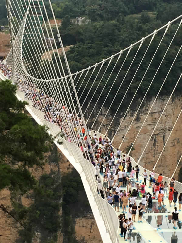 Incredible ‘Zhangjiajie‘ Glass Bridge in China