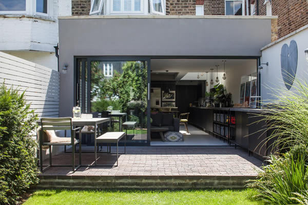 Victorian terrace renovated with Flushglaze fixed rooflight