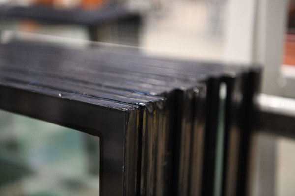 Insulating Glass: Airtight Units the Industry’s True Challenge!