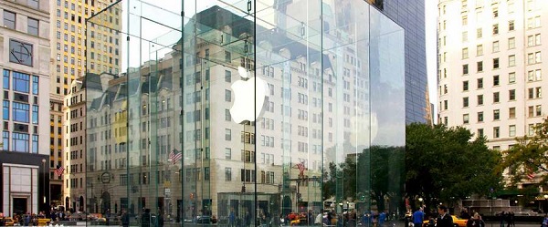 The Apple Store at 59th Street and Fifth Avenue, New York City. Image © Eckersley O’Callaghan