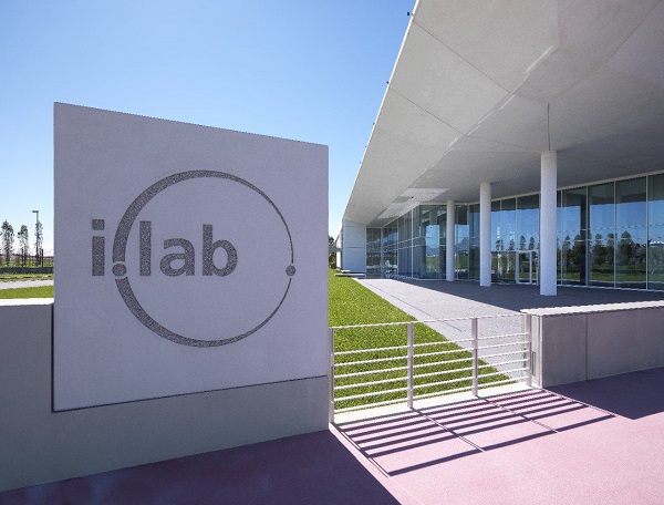 Guardian Glass Project: Italcementi iLab