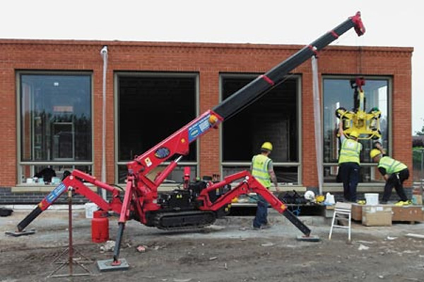 ​Thermally Efficient Metal Windows In A Contemporary Extension [Click and drag to move] ​