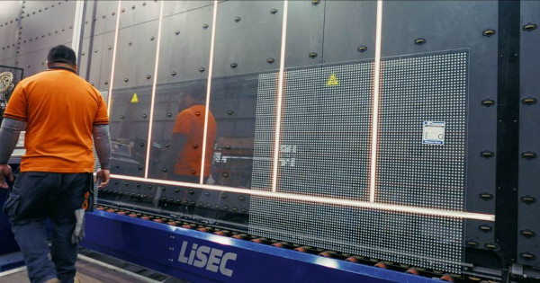 © National Glass: LiSEC insulating glass production line