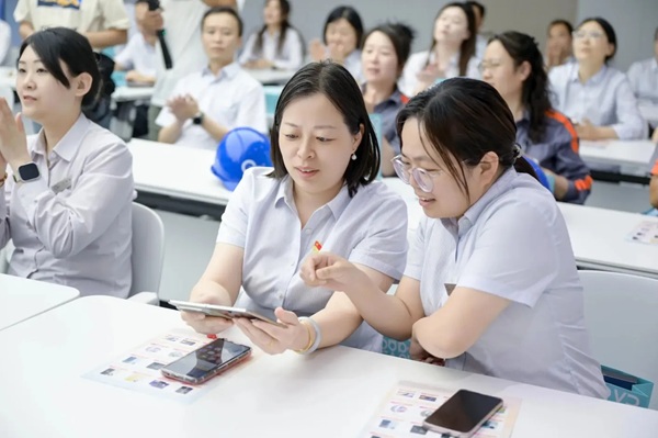 Inside the Park: Experiencing Huawei's Smart Ecosystem Up Close