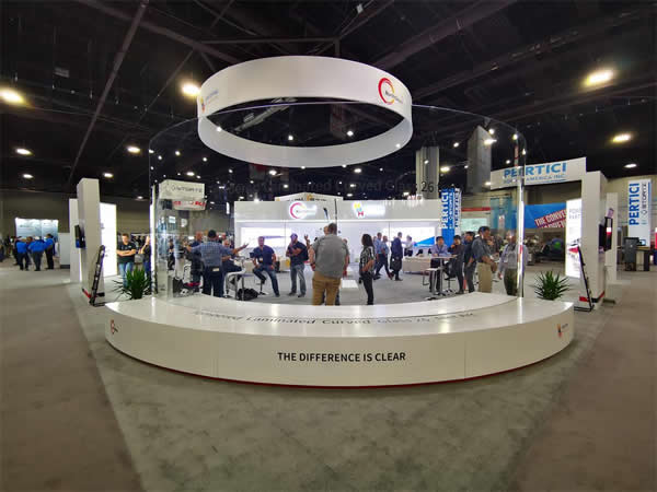 Overall view of the NorthGlass—HHH joint booth in GlassBuild America 2019