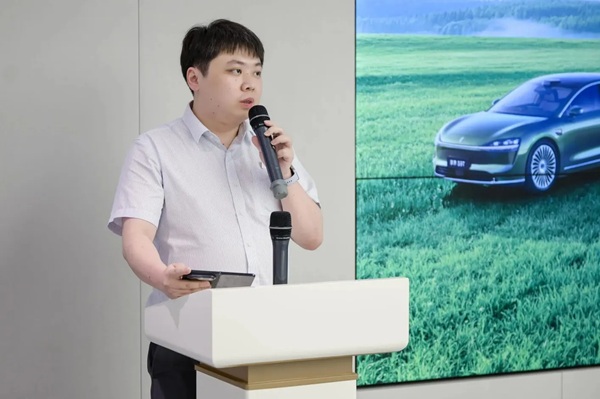 Inside the Park: Experiencing Huawei's Smart Ecosystem Up Close
