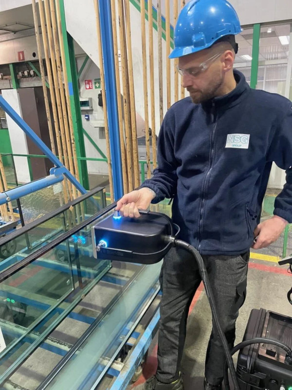 Pilkington Nederland BV Finalizes Quality Control with Sparklike Laser Portable™