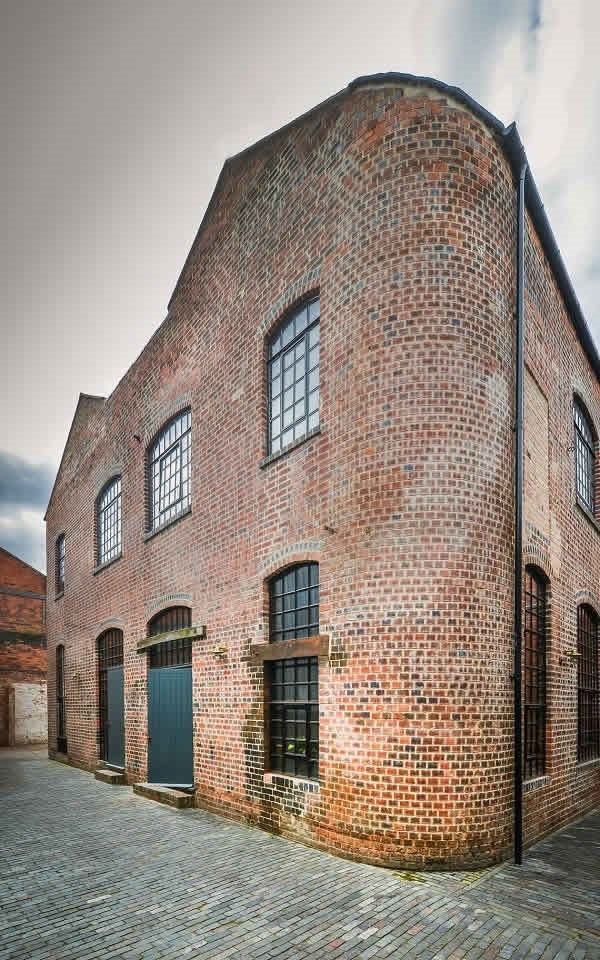 New Clement steel windows preserve the beauty of this historic building