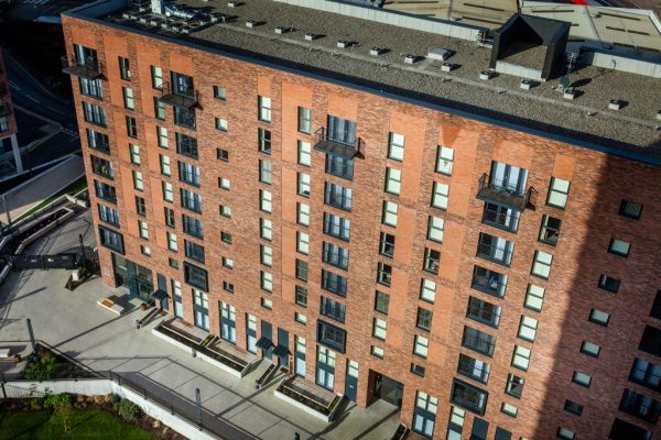 Spectus and Worsley Glass help transform Manchester's Wilburn Basin and create nearly 500 homes