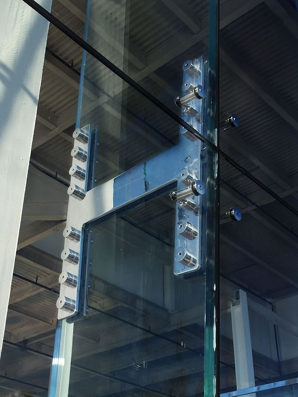 Structural Glass Walls: Process, Design, and Engineering Options