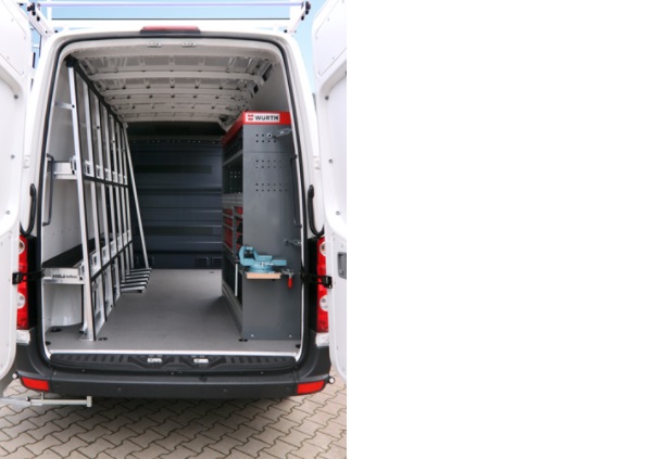 Image 5: A tool cabinet system keeps everything in the back of the vehicle organised and tidy, and makes a great impression at building sites.