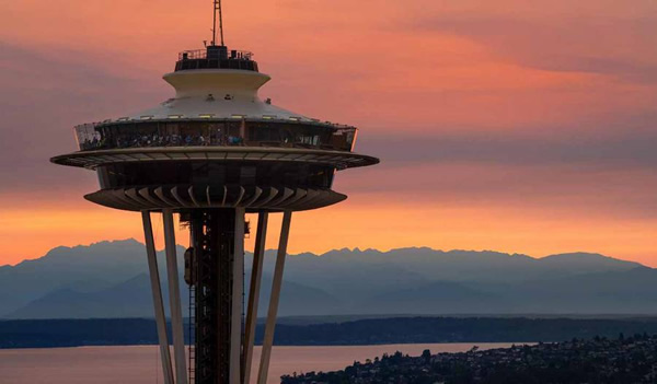 At 605 ft (184 m) tall, the Seattle Space Needle is one of the globe’s most iconic structures. Image © Nic Lehoux