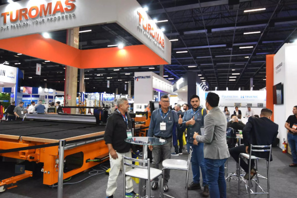 Turomas at Glass South America 2024