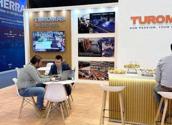 Turomas at Glasstech Mexico 2024